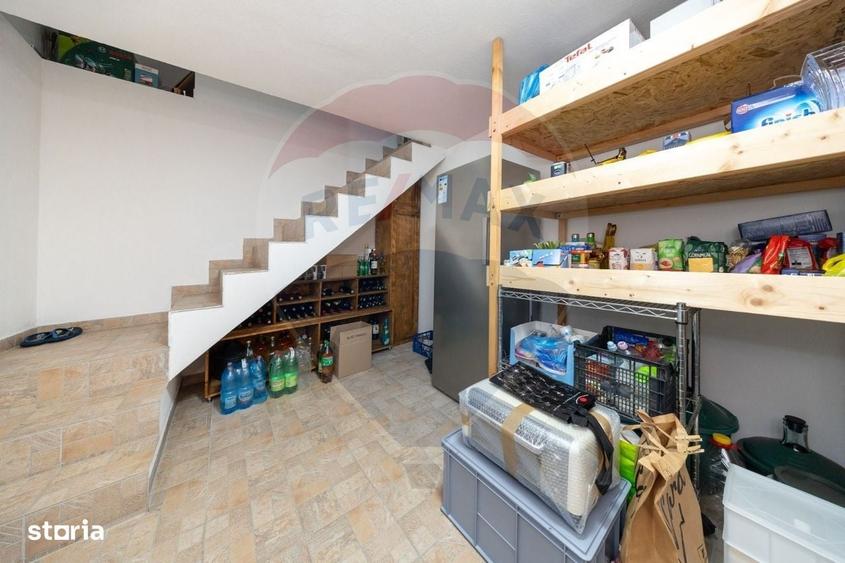 Casă cu 4 camere în Astra