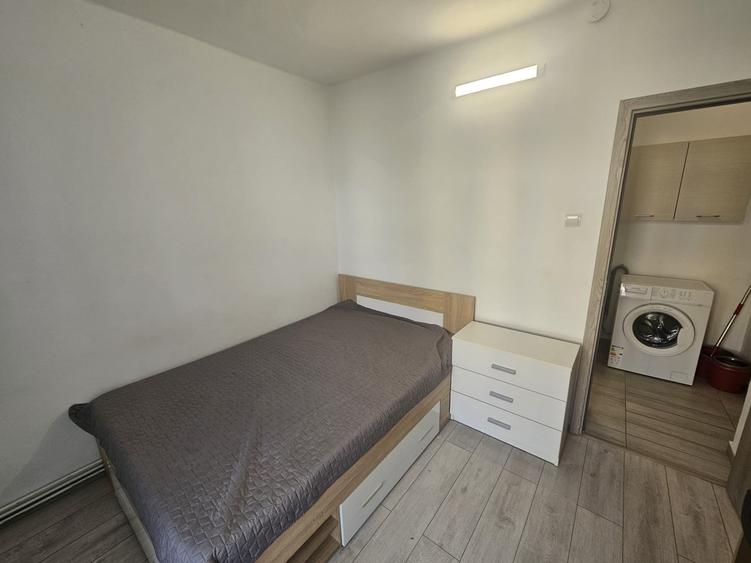Ocazie! Apartament 3 camere decomanat, 60 mp utili, balcon, Centru! - 2