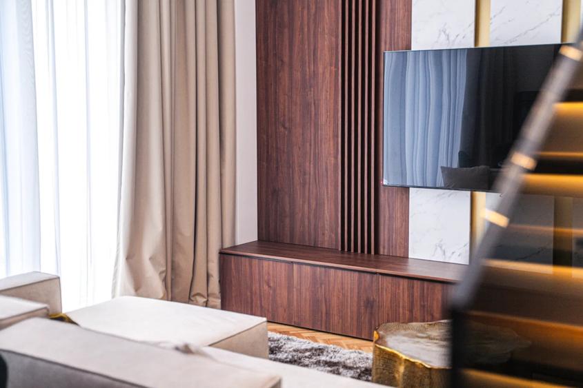 Penthouse cu 2 camere decomandat în Floreasca