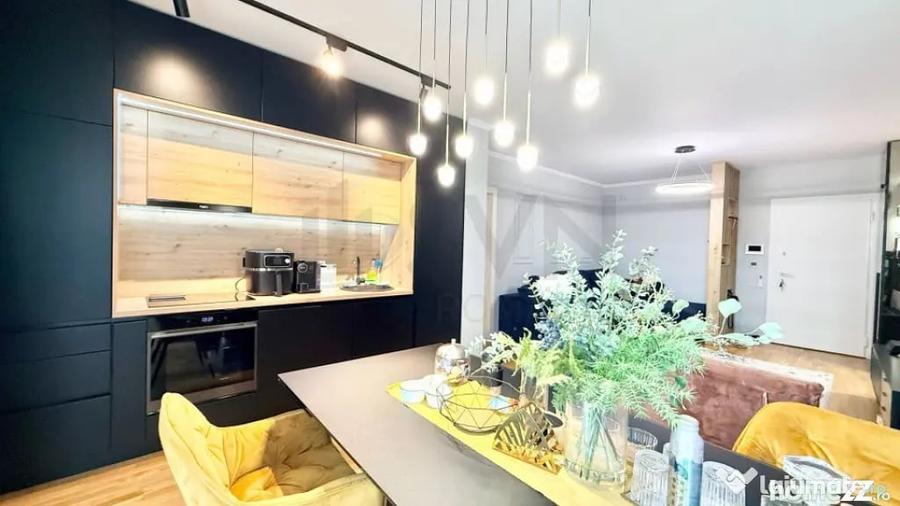 Apartament cu 3 camere decomandat în Aviației