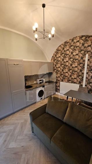 Apartament o camera în zona 21 Decembrie - Sora - 8