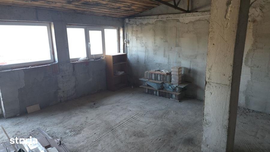 Spațiu comercial, de 170 mp, în Apărătorii Patriei