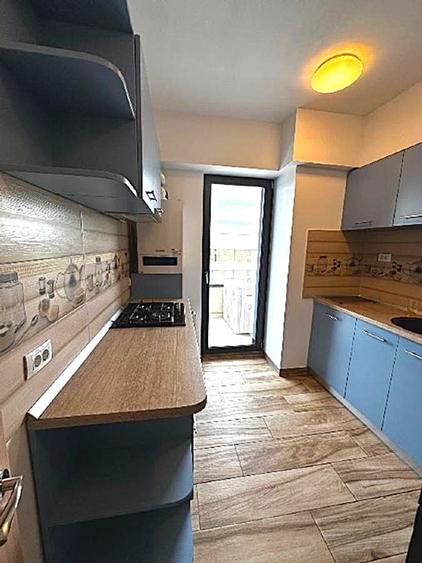 Apartament cu 4 camere în Unirii