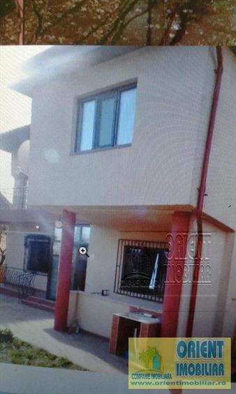 Casă cu 6 camere cu Teren 520 Mp în Lazu