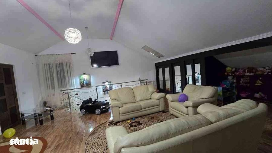 Casă cu 3 camere cu Teren 750 Mp în Rediu