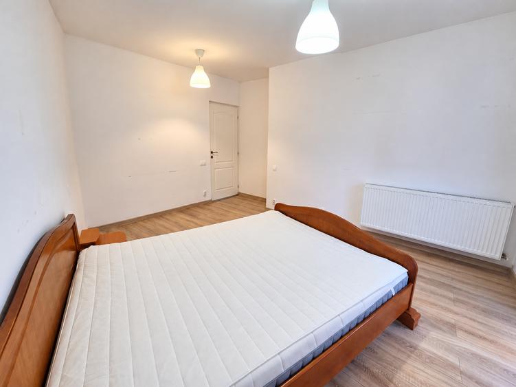 Apartament cu 2 camere decomandat în 13 Septembrie