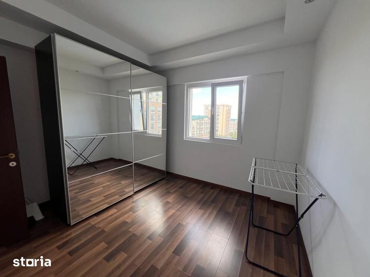 Apartament cu 3 camere în Ștefăneștii de Jos