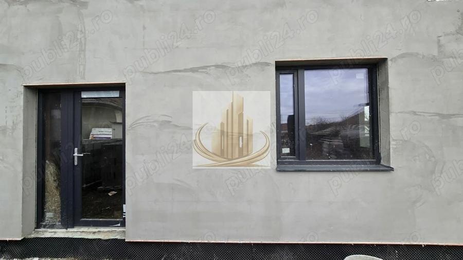 Duplex cu 4 camere cu Canalizare în Sânandrei