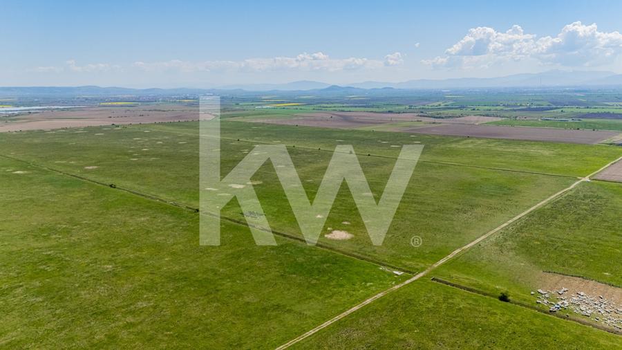 Teren agricol extravilan de 4700 mp, în Codlea