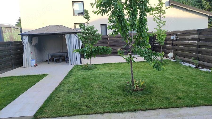 Casă cu 6 camere cu Teren 297 Mp în 1 Decembrie