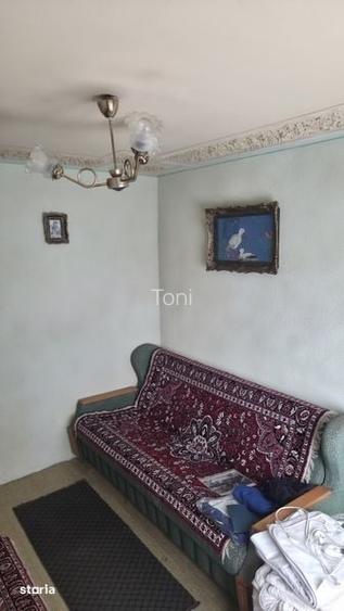 Apartament cu 3 camere în Traian