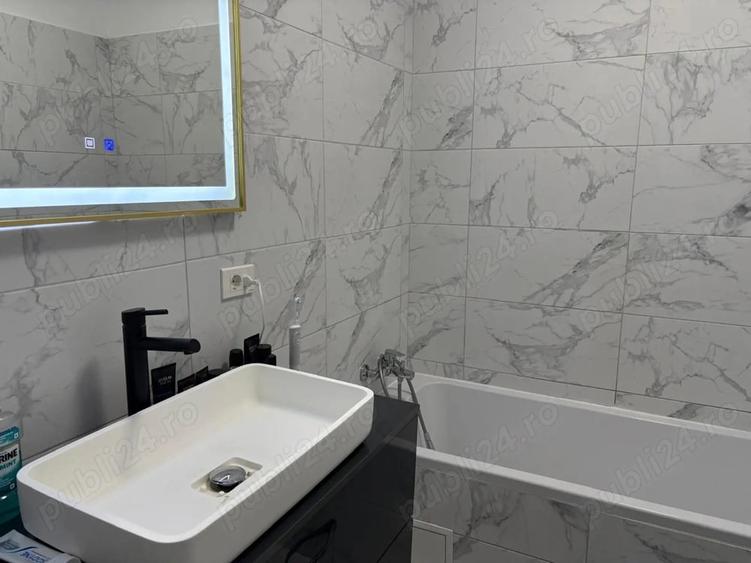 Apartament cu 2 camere decomandat în Metalurgiei