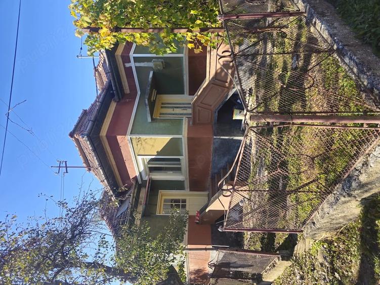 Casă cu Teren 3200 Mp în Uioara de Sus