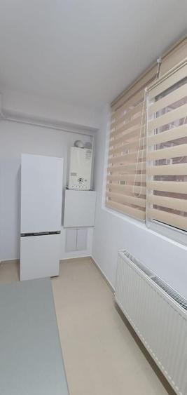 Apartament cu 2 camere decomandat în Roșu