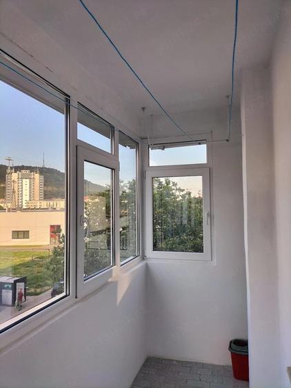 Apartament cu 2 camere decomandat în Precista