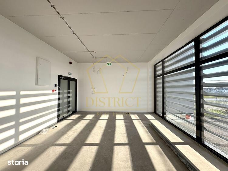 Spațiu comercial, de 87 mp, în Moșnița Nouă