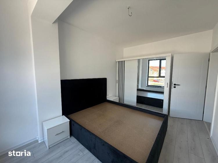 Apartament cu 3 camere în Cetate