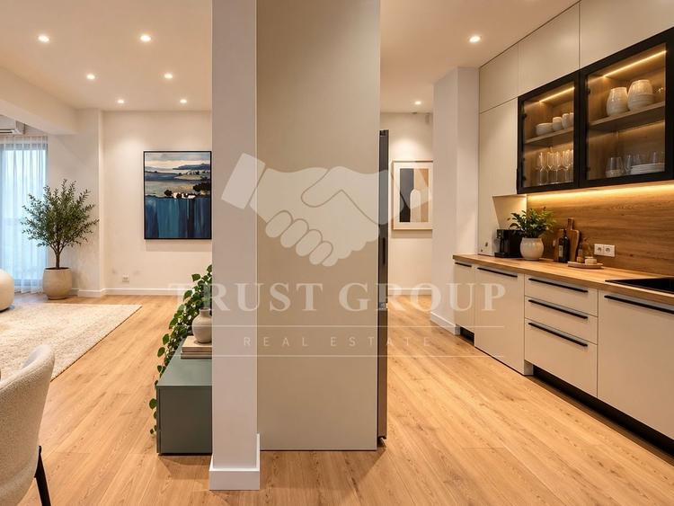 Apartament cu 3 camere semidecomandat, mobilat în Ferdinand