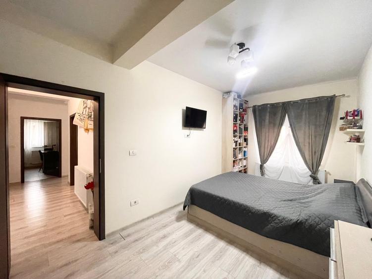 Apartament cu 3 camere decomandat, mobilat în Braytim