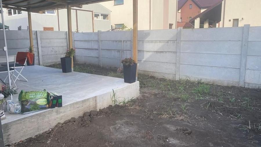 Duplex cu 4 camere cu Canalizare în Nord-Est