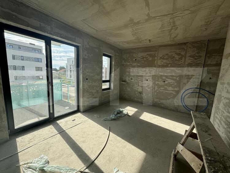Apartament cu 3 camere decomandat în Micro 17