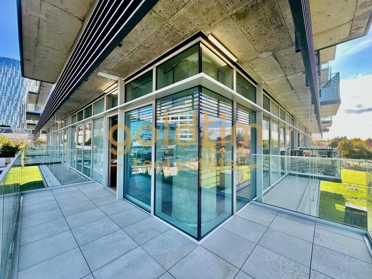 Apartament cu 3 camere semidecomandat, mobilat în Floreasca