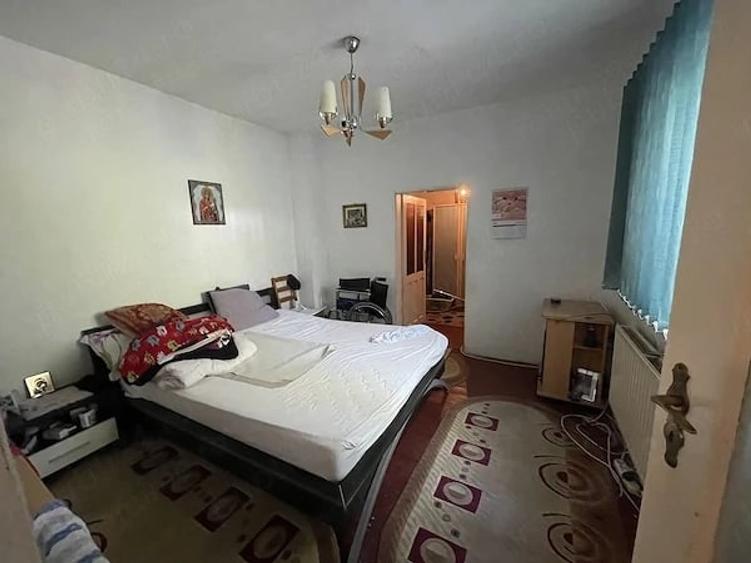 Apartament cu 3 camere în Chibrit