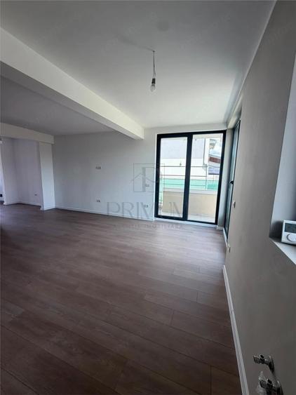 DUPLEX - ZONA CENTRALA - 4 CAMERE - 8