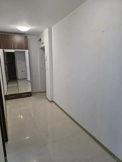 Apartament cu 2 camere decomandat, mobilat în Energia