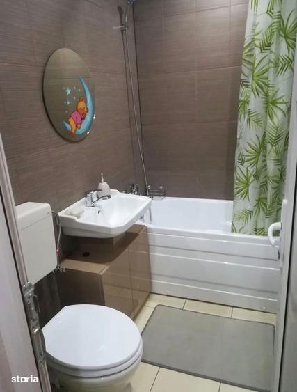 Garsonieră decomandată în Central