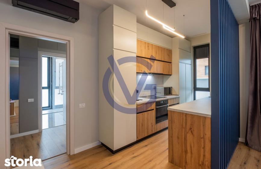 Apartament cu 4 camere, mobilat în Sud