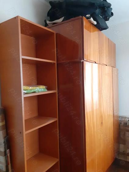 Apartament cu 3 camere semidecomandat în Hipodrom
