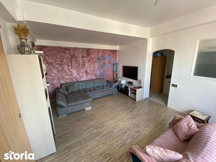 Apartament cu 2 camere, mobilat în Romană