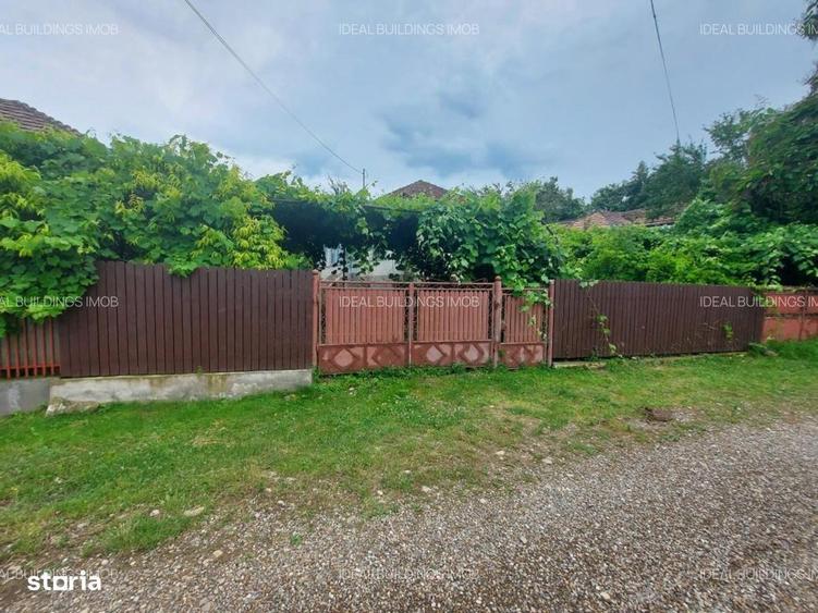Casă cu 3 camere cu Teren 1414 Mp în Cislău