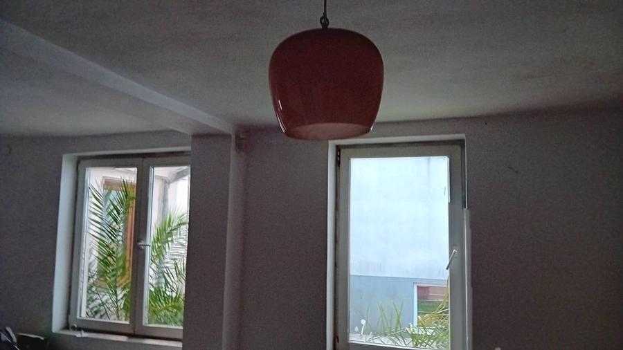 Casă cu 2 camere cu Teren 103 Mp în Iancului