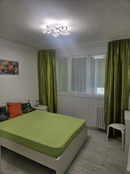 Apartament cu 2 camere semidecomandat în Chibrit
