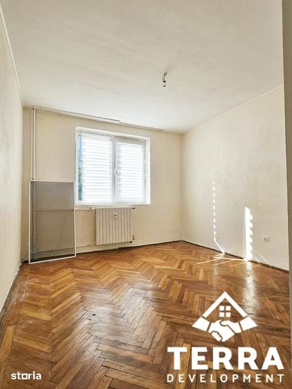 Apartament cu 2 camere decomandat în Tăbăcărie