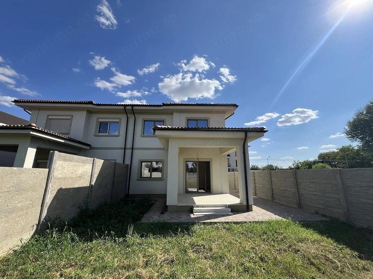 Casă cu 4 camere cu Teren 333 Mp în Giroc