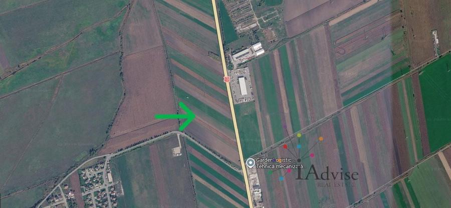 Teren agricol intravilan de 5800 mp, în Stupini