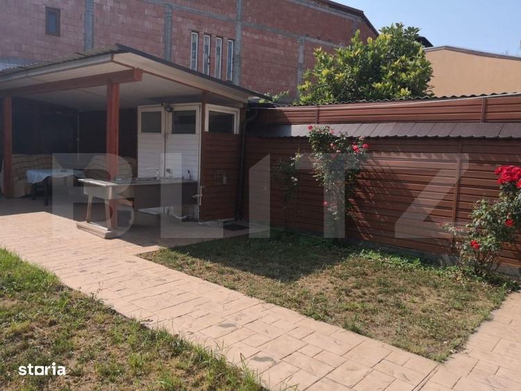 Casă cu 1 camere decomandat în Central