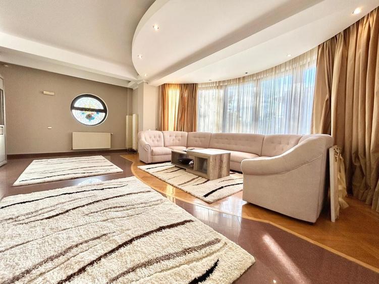 Apartament cu 4 camere decomandat, mobilat în Șoseaua Nordului