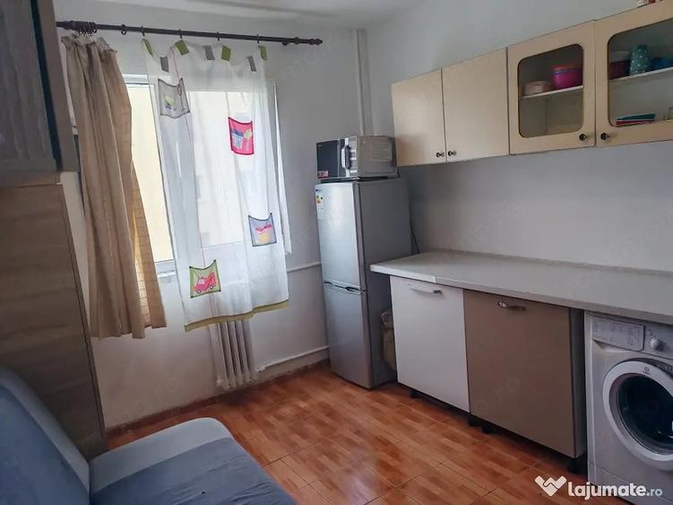 Garsonieră semidecomandată în Astra