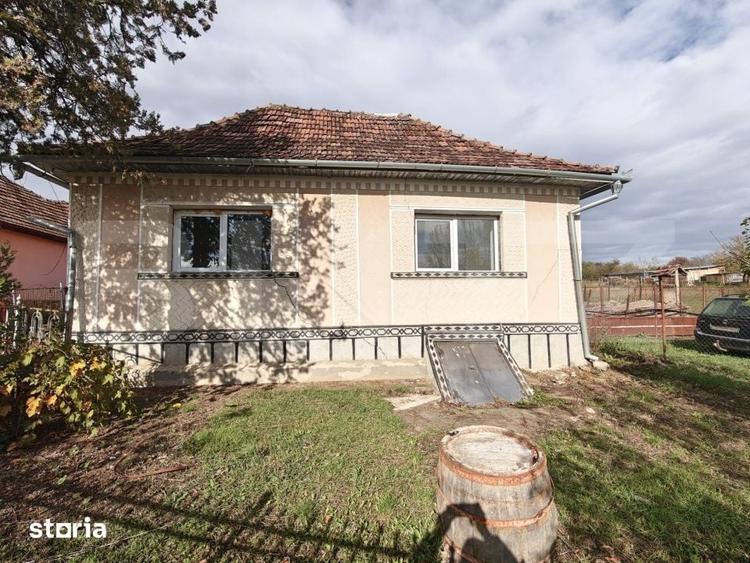 Casă cu 3 camere cu Teren 4200 Mp în Ardud