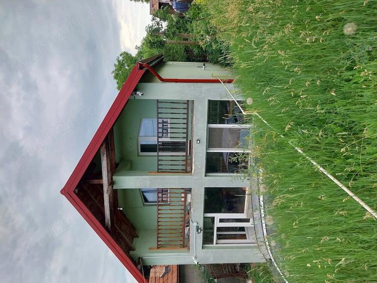 Casă cu Teren 421 Mp în Central