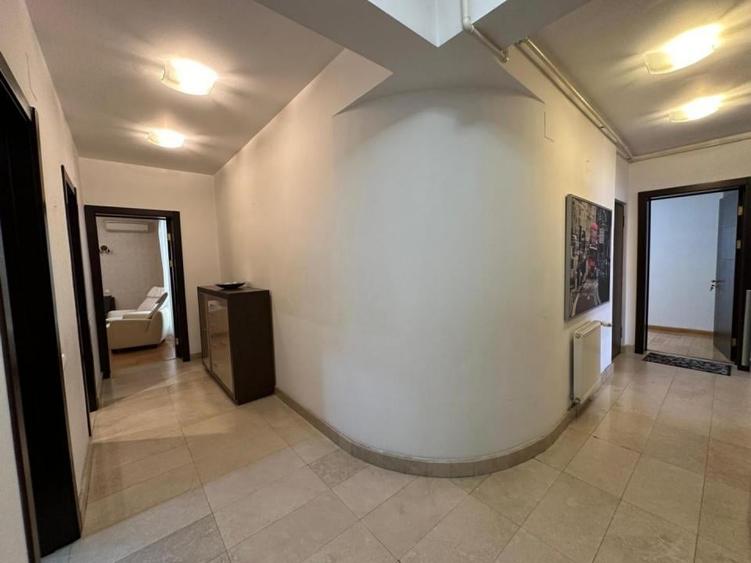 Victoriei Banu Manta- Petru Maior -Lux - ap 4 camere 170mp singur/etaj - 4