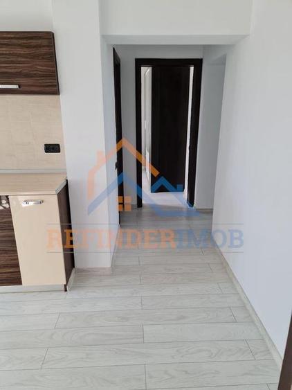 Apartament cu 2 camere decomandat în Panduri