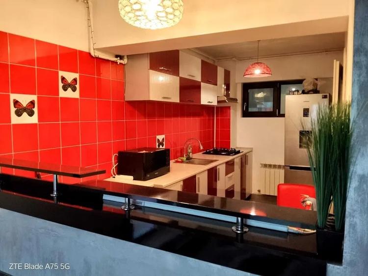 Apartament cu 2 camere decomandat, mobilat în Timpuri Noi