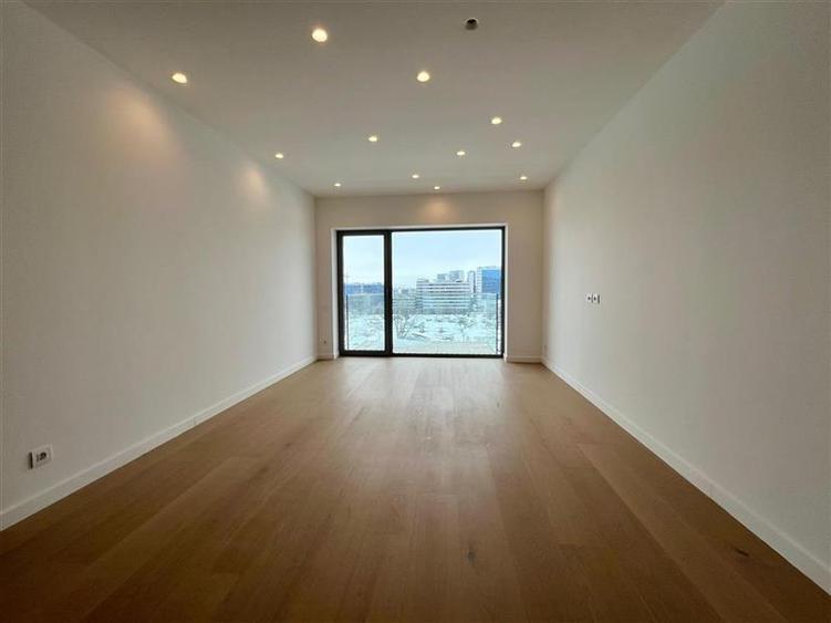 Apartament cu 2 camere decomandat în Floreasca