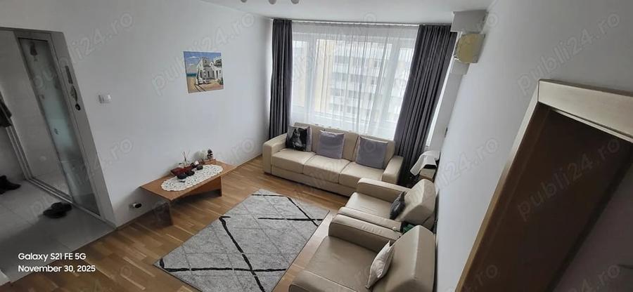 Apartament cu 3 camere semidecomandat în Iancului