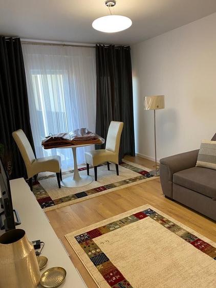 Apartament cu 2 camere în 7 Noiembrie